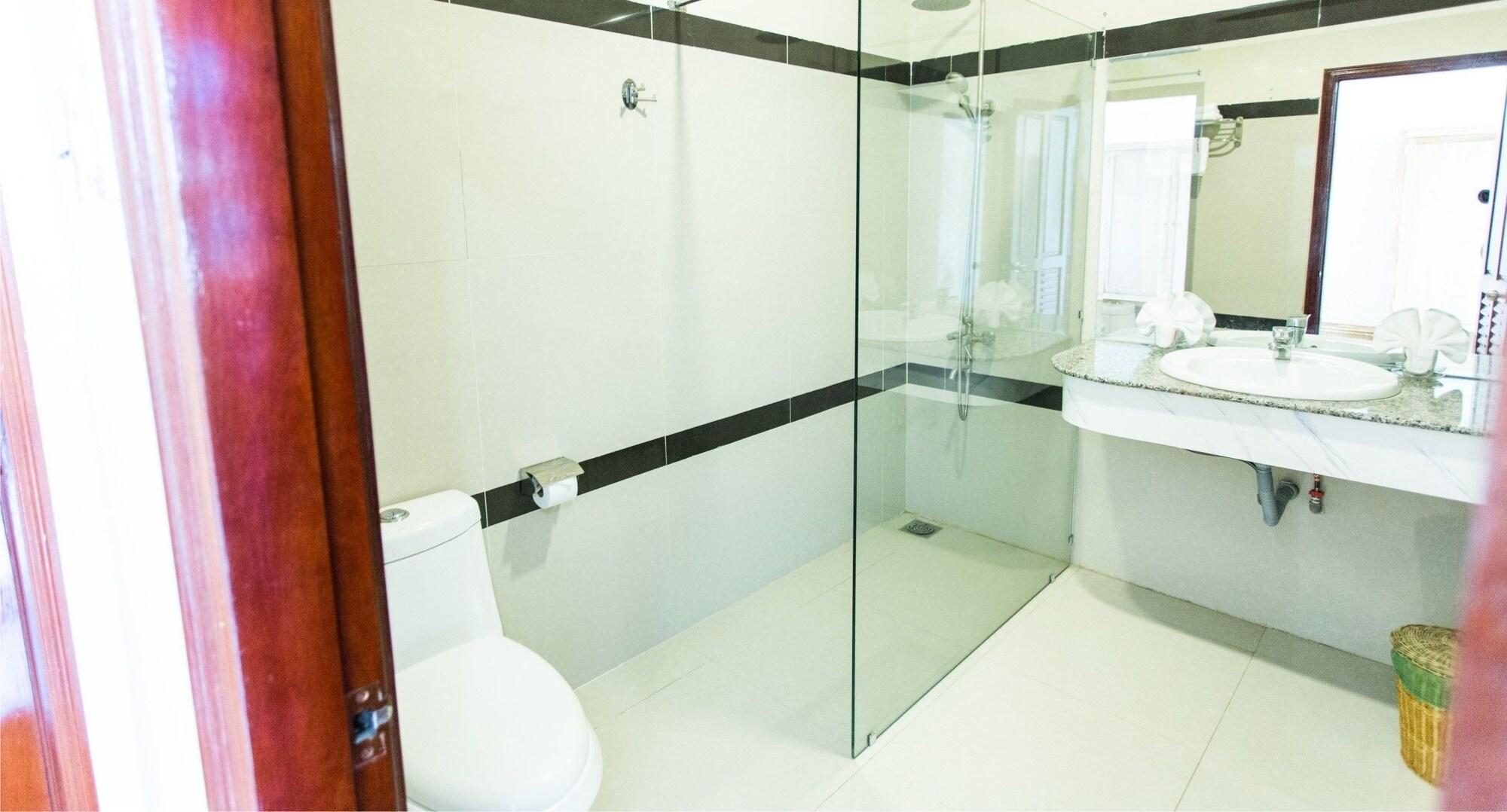 Hoang Yen Hotel 2 Quy Nhon Luaran gambar